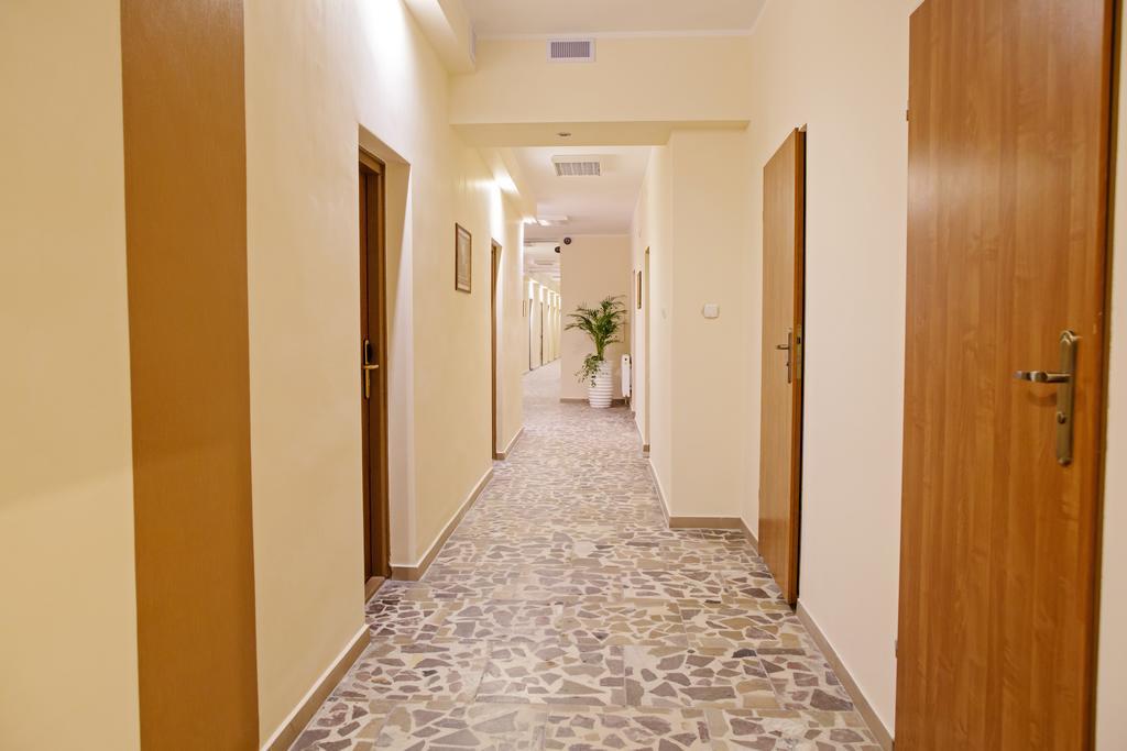Lew Hostel Inowroclaw Exterior photo